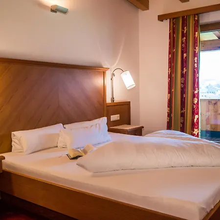 Отель Alpenhotel Ramsauerhof *
